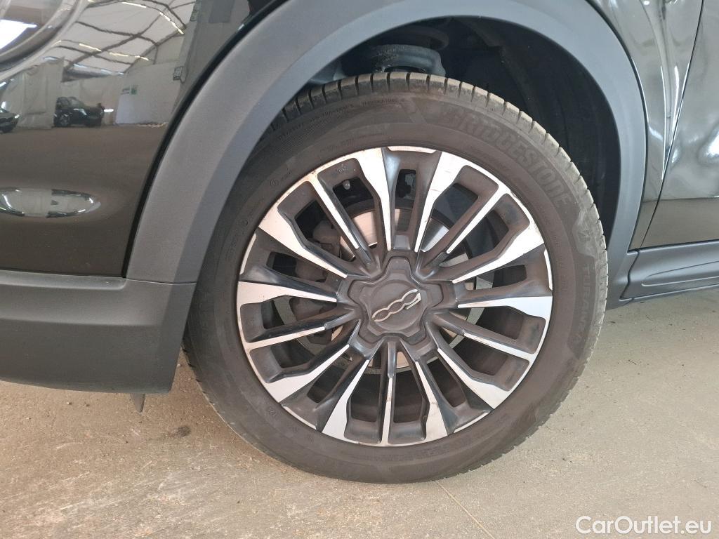  Fiat  500 FIAT X / 2018 / 5P / SUV 1.0 FFly T T3 120ch Cross #14