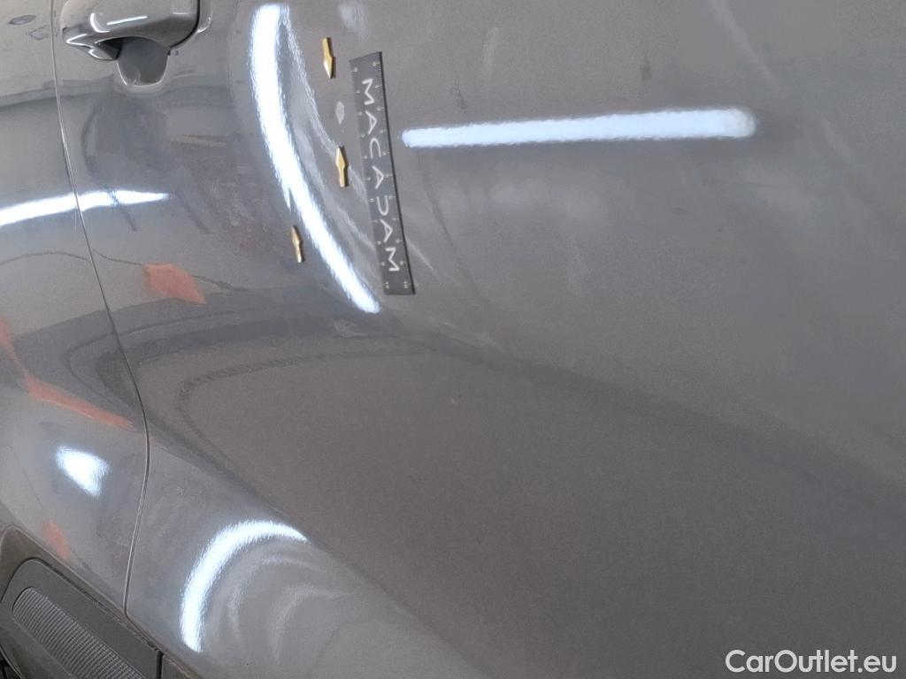  Ford  Kuga FORD  / 2019 / 5P / SUV 2.5 190 hybrid Flexifuel Pshift Titanium #82