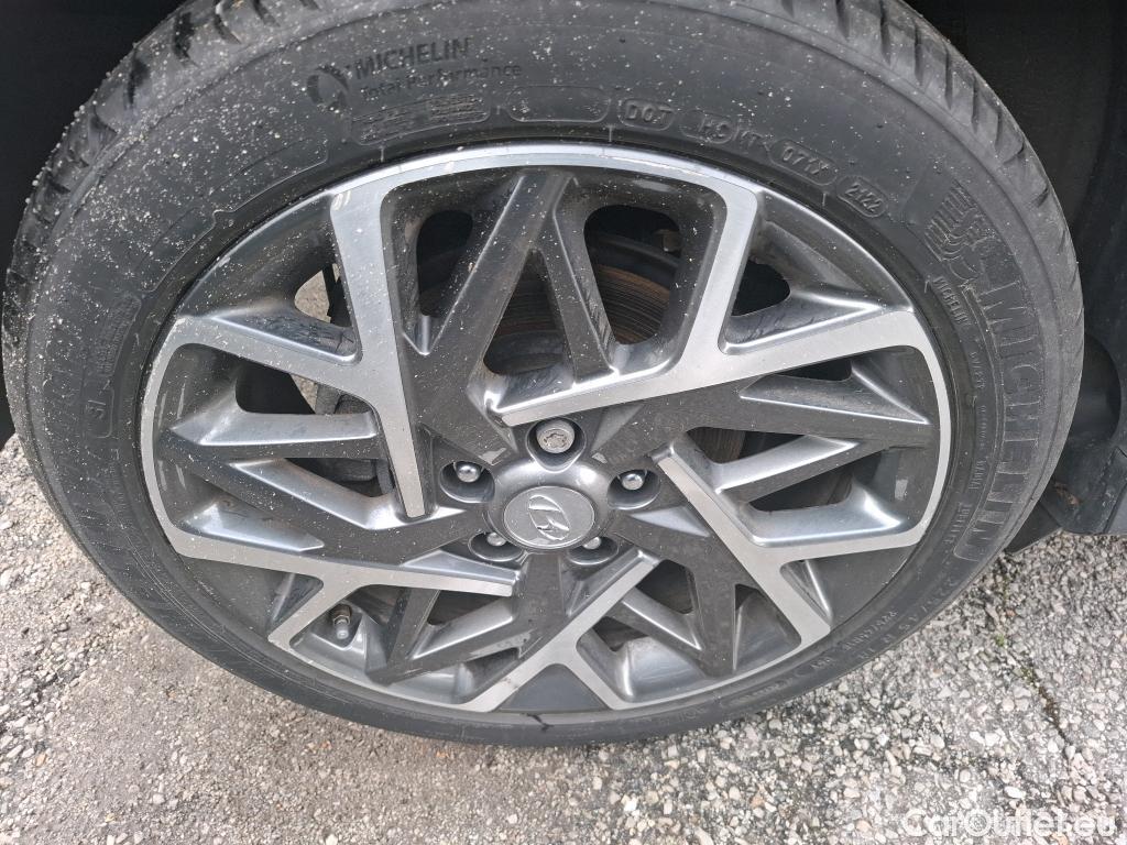  Hyundai  Konna Kona Creative Hybrid 2WD 1.6 GDI 140CV BVA6 E6d #23