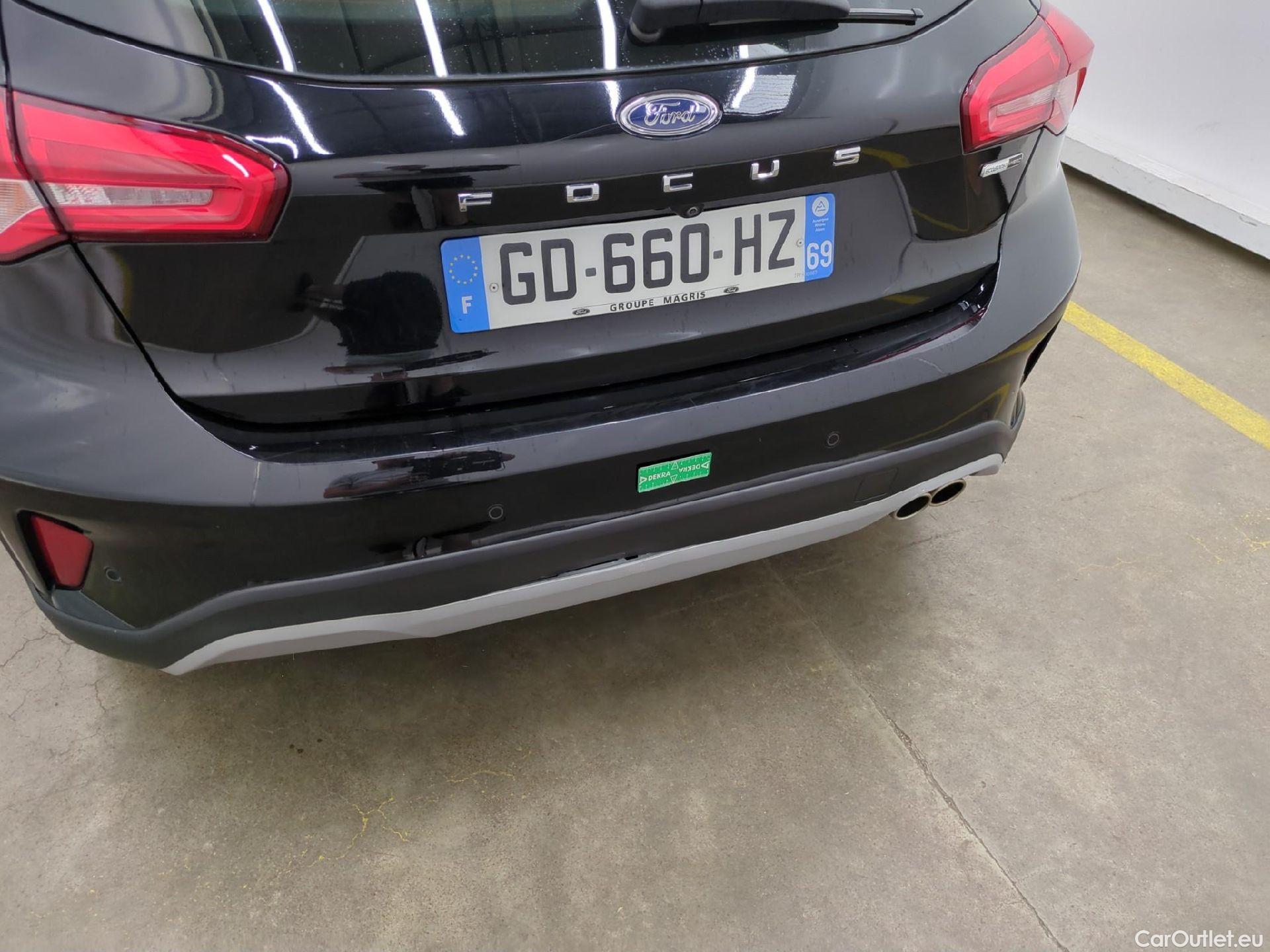  Ford  Focus FORD  / 2018 / 5P / Crossover 1.0 Flexifuel hybrid 125 Active Business #36