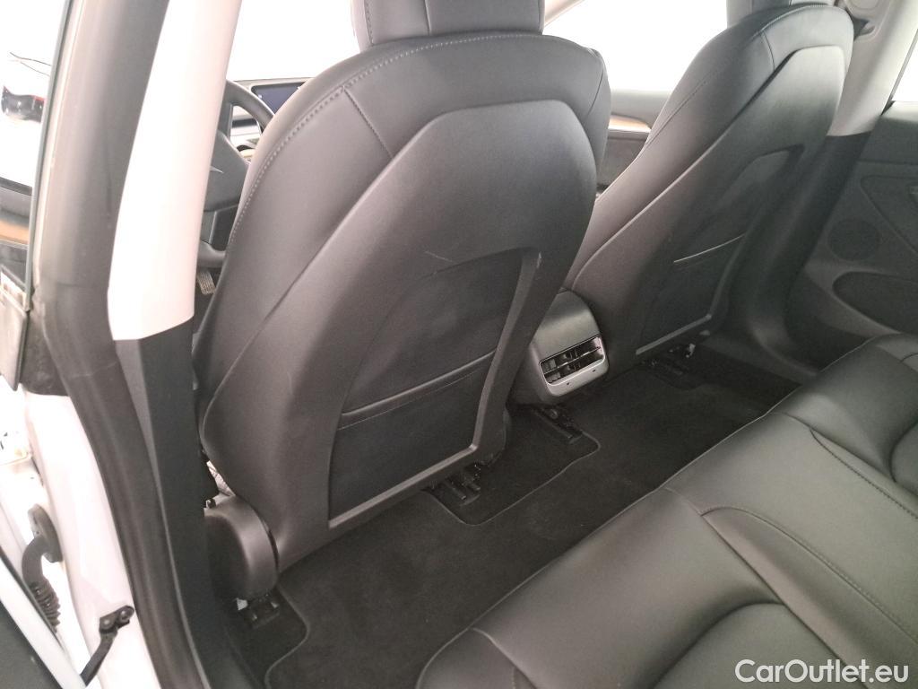  Tesla  Model 3 TESLA  / 2018 / 4P / Berline Propulsion / VO RECONDITIONNE - PHOTOS AVANT RECONDITIONNEMENT #8