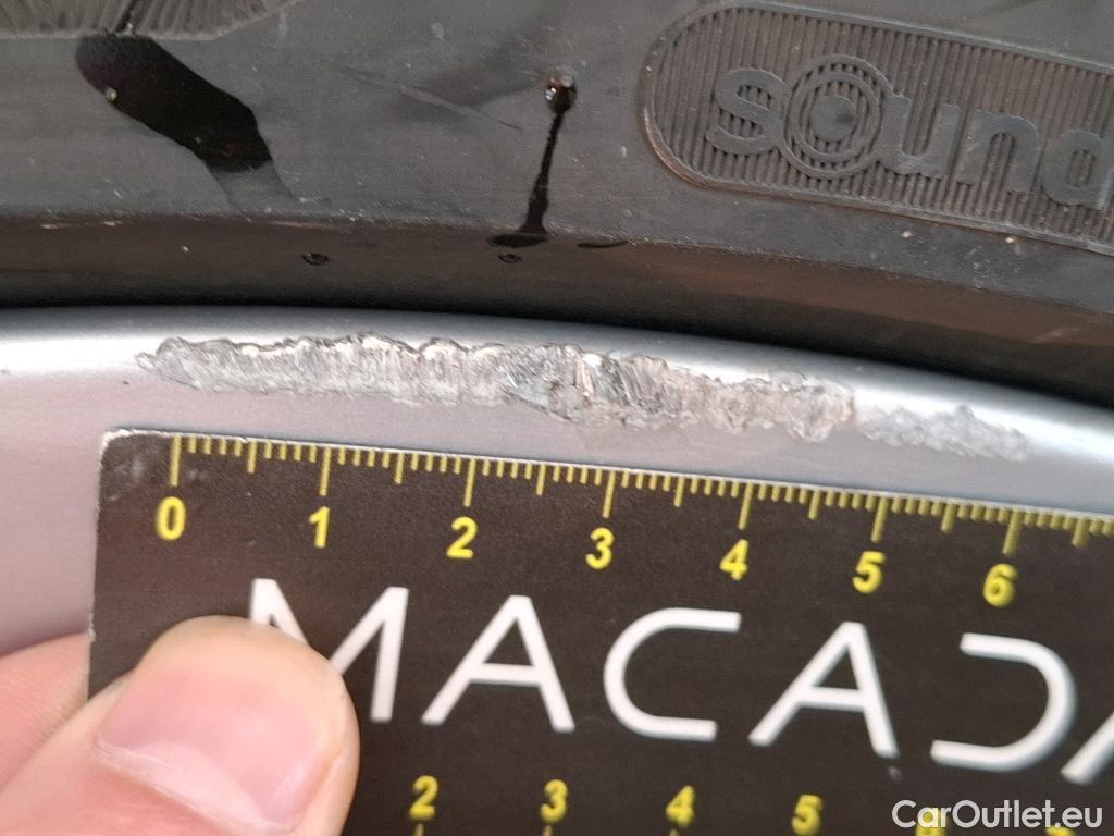  Tesla  Model 3 TESLA  / 2018 / 4P / Berline - / VO RECONDITIONNE - PHOTOS AVANT RECONDITIONNEMENT #2