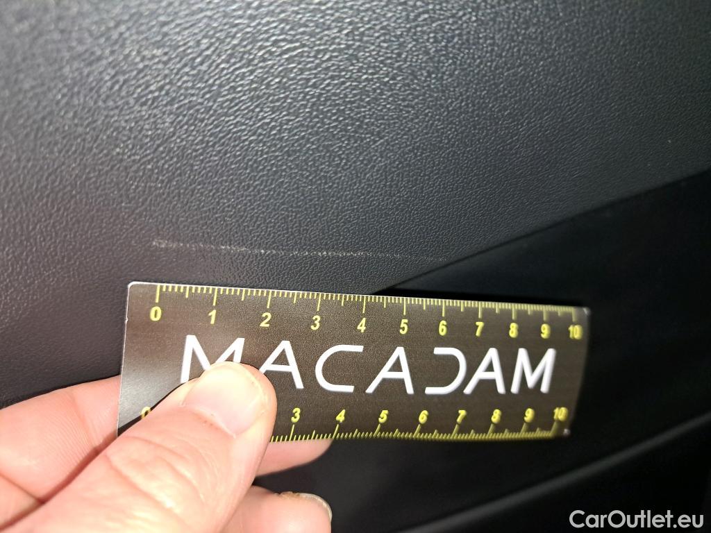  Tesla  Model 3 TESLA  / 2018 / 4P / Berline Propulsion / VO RECONDITIONNE - PHOTOS AVANT RECONDITIONNEMENT #6