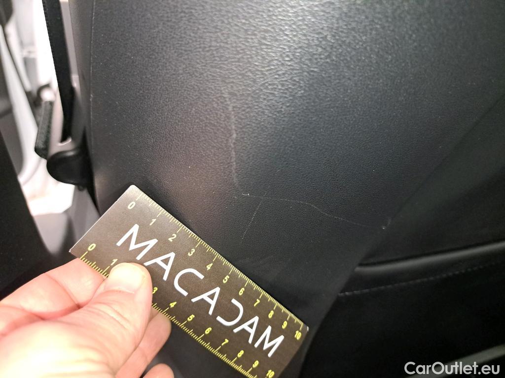  Tesla  Model 3 TESLA  / 2018 / 4P / Berline Propulsion / VO RECONDITIONNE - PHOTOS AVANT RECONDITIONNEMENT #7