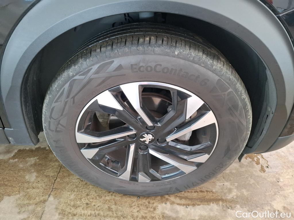  Peugeot  2008  Allure Business 1.2 PureTech 130CV BVA8 E6d #1