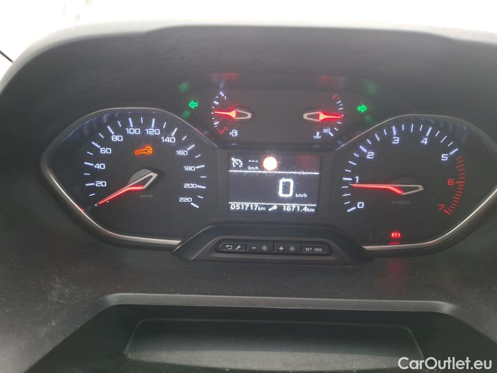  Peugeot  RIFTER  Active L1 1.2 PureTech 110 CV #30