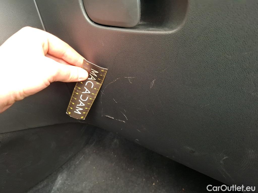  Citroen  C3 CITROEN  Société / 2020 / 5P / Berline PureTech 83 BVM Feel Nav (Ex 6958) #9