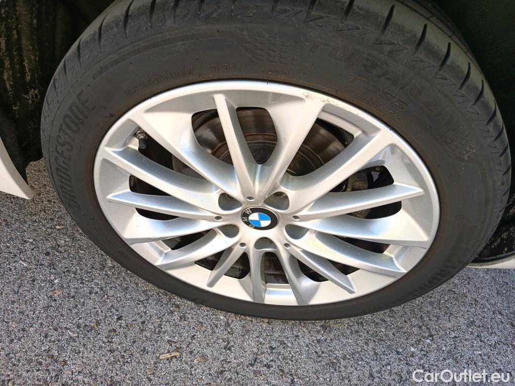  Bmw  Serie 1 BMW  / 2019 / 5P / berlina con portón 118d #13
