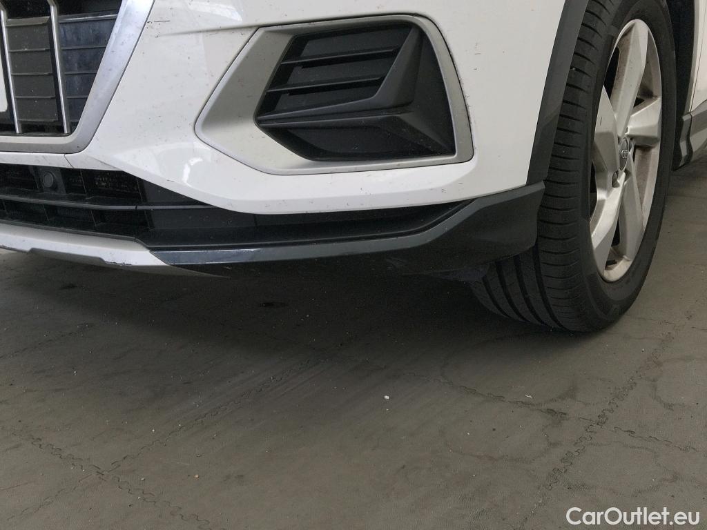  Audi  Q3 AUDI  / 2018 / 5P / todoterreno Advanced 35 TDI 110kW (150CV) S tronic (AC3) #23