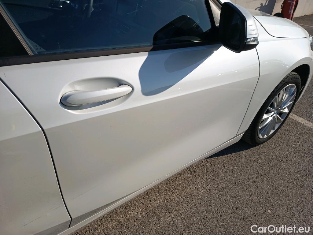  Bmw  Serie 1 BMW  / 2019 / 5P / berlina con portón 118d #28