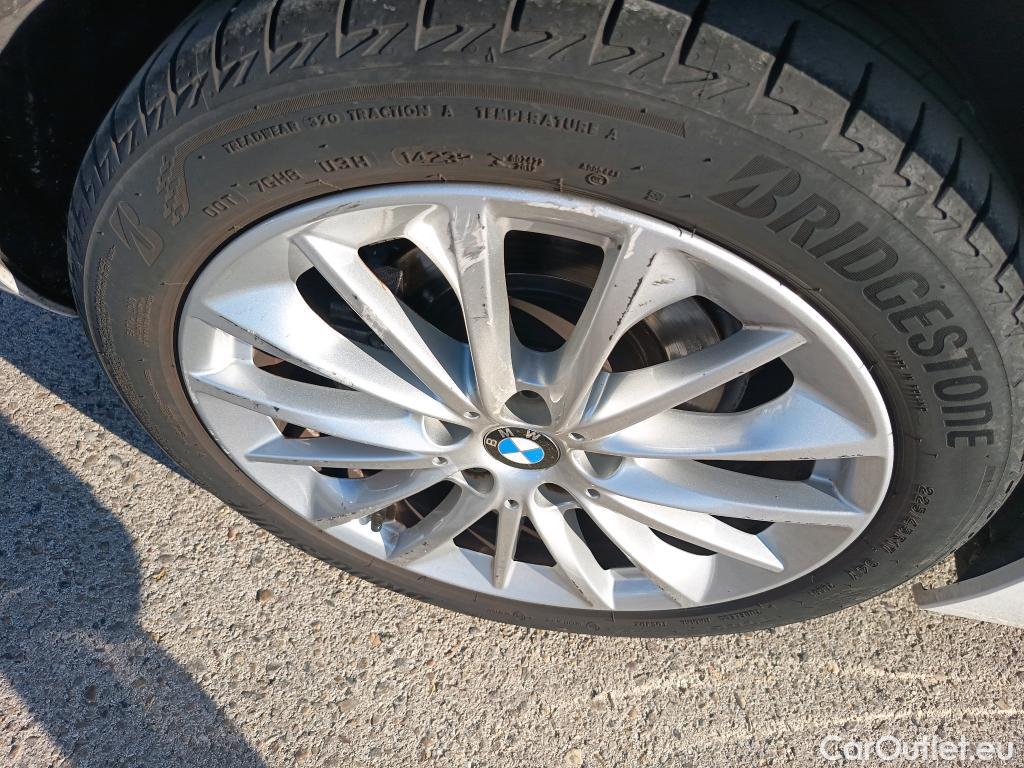  Bmw  Serie 1 BMW  / 2019 / 5P / berlina con portón 118d #19