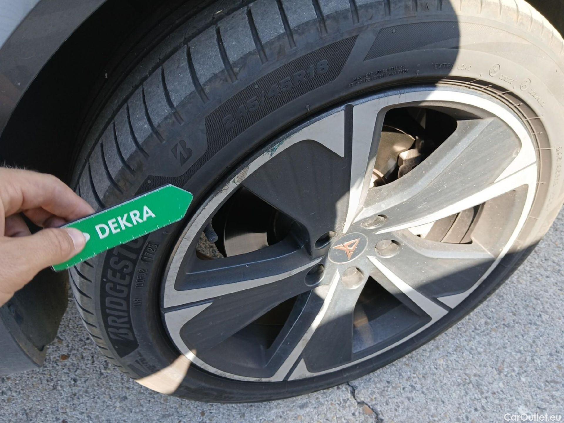  Cupra  Formentor CUPRA  / 2020 / 5P / todoterreno 1.4 e-Hybrid 150kW (204 CV) DSG (AC) #44