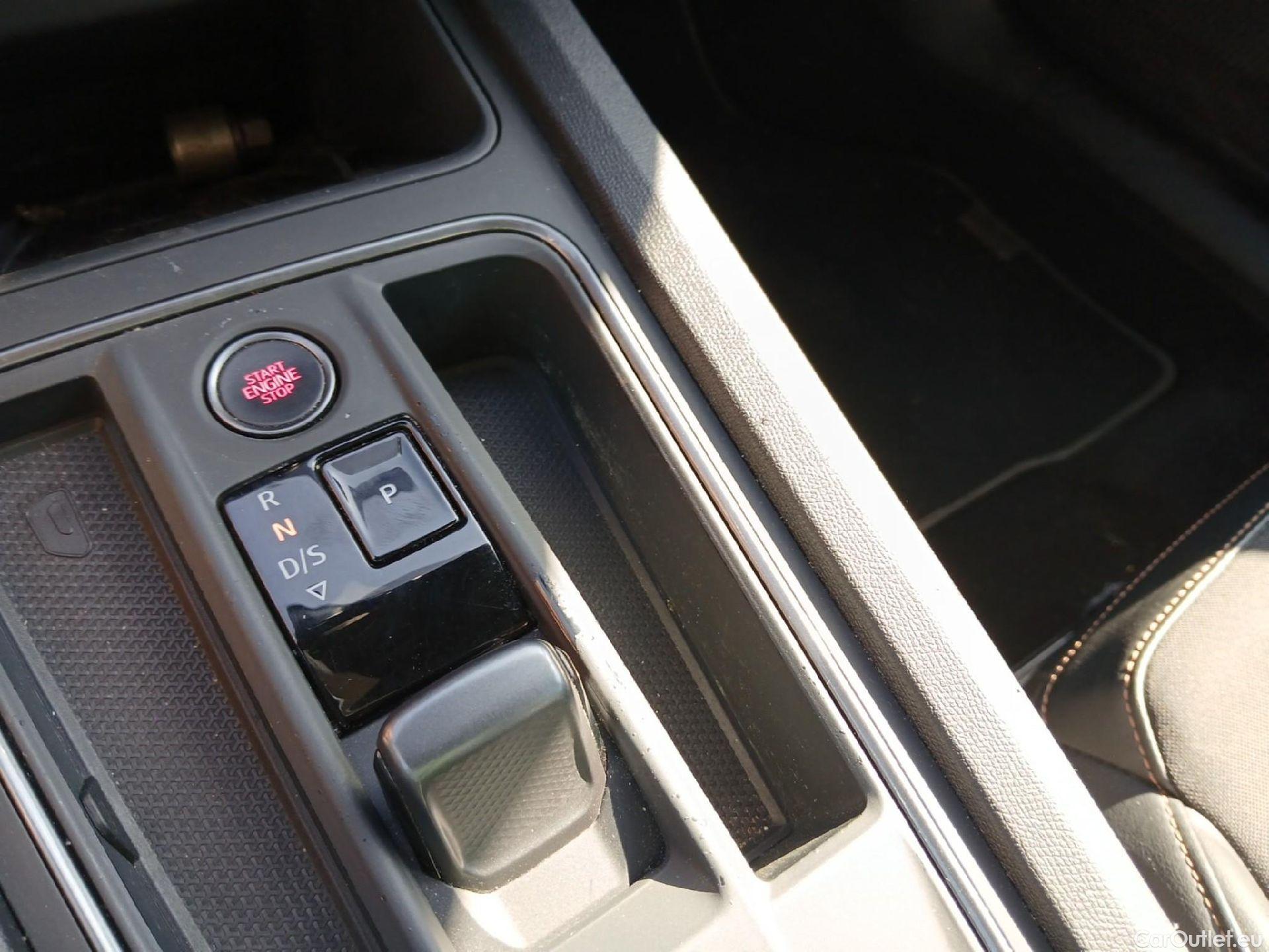  Cupra  Formentor CUPRA  / 2020 / 5P / todoterreno 1.4 e-Hybrid 150kW (204 CV) DSG (AC) #42