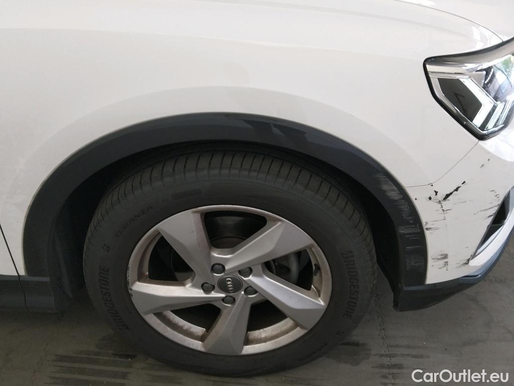 Audi  Q3 AUDI  / 2018 / 5P / todoterreno Advanced 35 TDI 110kW (150CV) S tronic (AC3) #31