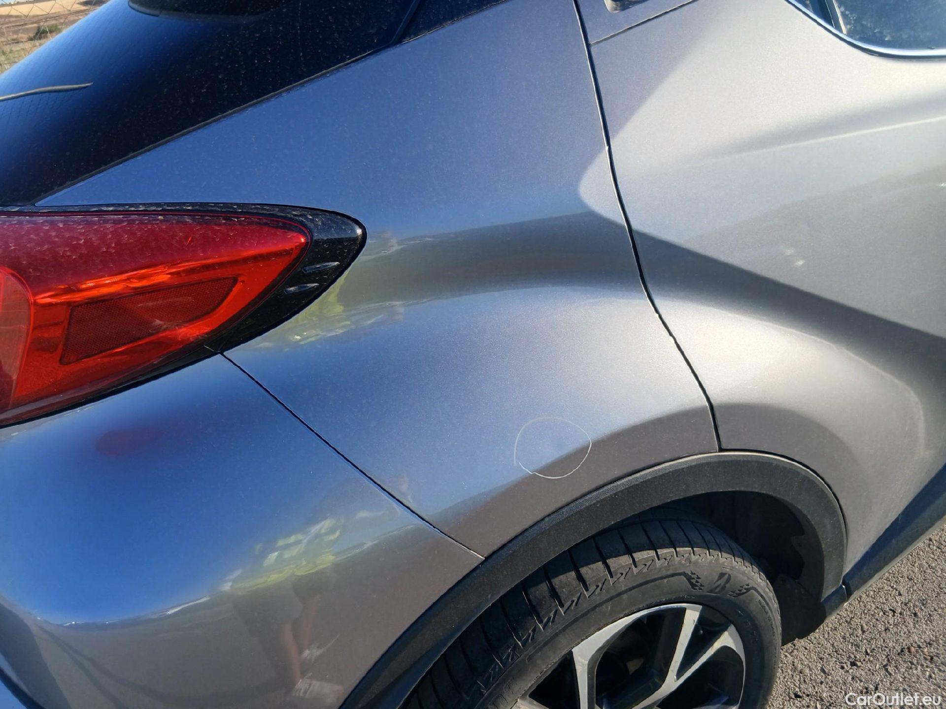  Toyota  C-HR TOYOTA  / 2016 / 5P / todoterreno 1.8 125H Advance (CX) #23