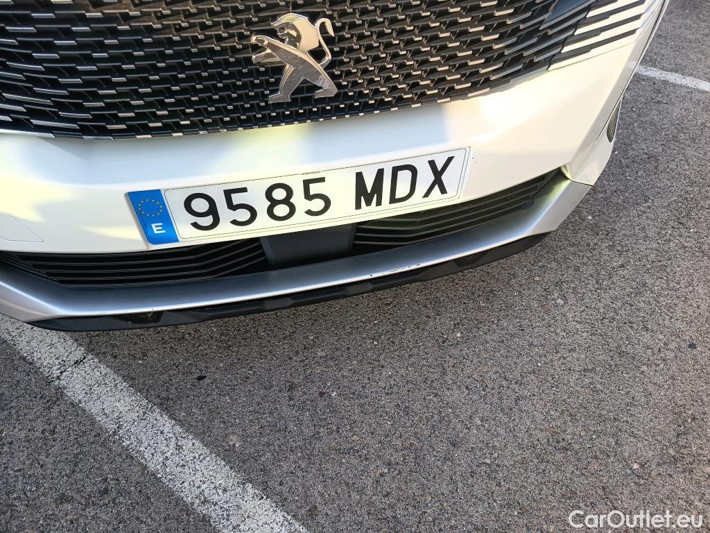  Peugeot  3008 PEUGEOT  / 2020 / 5P / todoterreno 1.5 BlueHDi 96kW S&S GT EAT8 #13