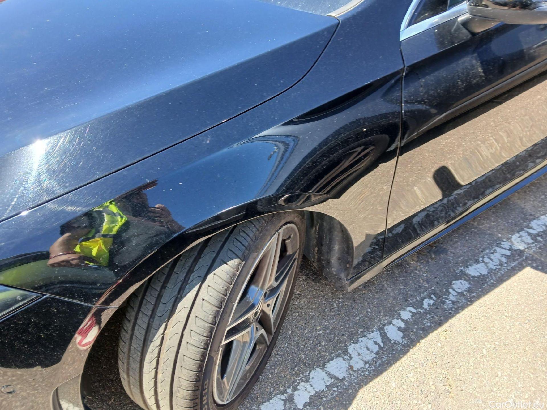  Mercedes  A-Klasse MERCEDES-BENZ Clase A / 2018 / 5P / berlina con portón A 200 d 4MATIC #9