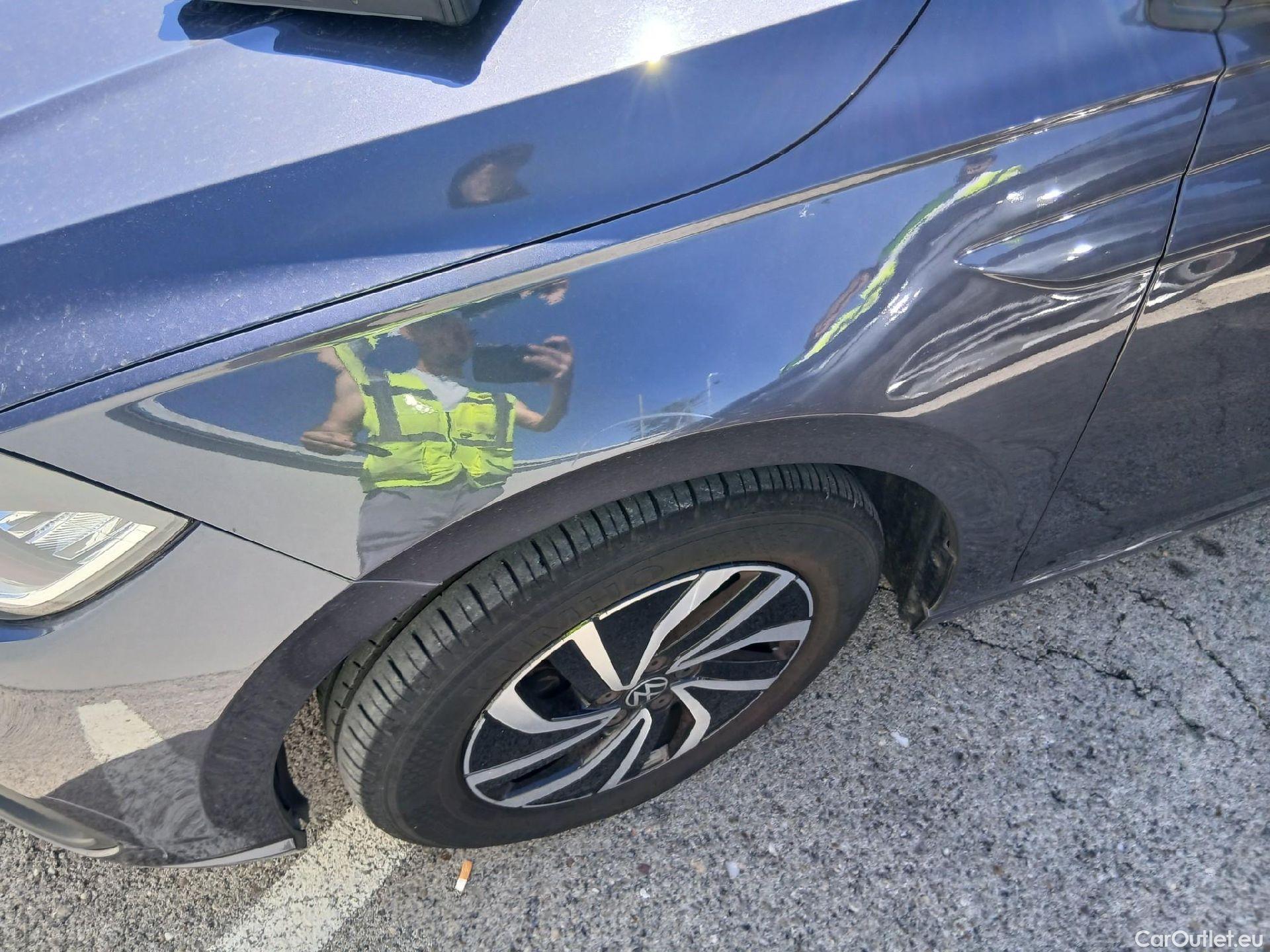  Volkswagen  Polo VOLKSWAGEN  / 2021 / 5P / berlina con portón Life 1.0 TSI 70kW (95CV) #8