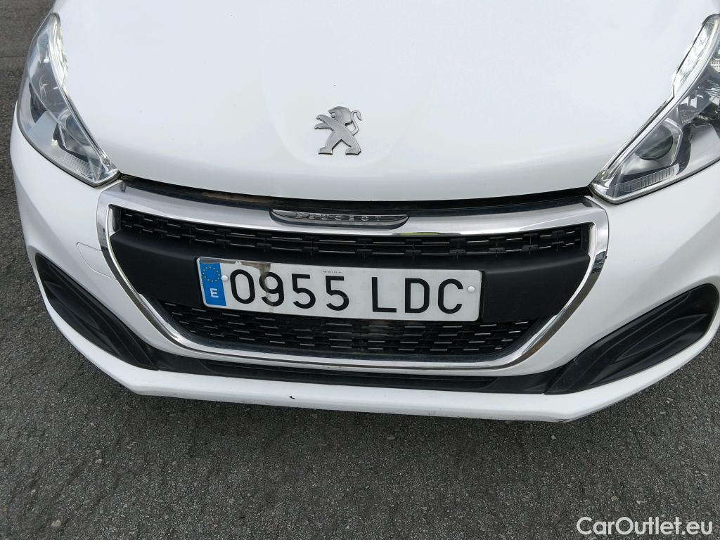  Peugeot  208 PEUGEOT  / 2019 / 5P / berlina con portón BlueHDi 73kW (100CV) Active #34