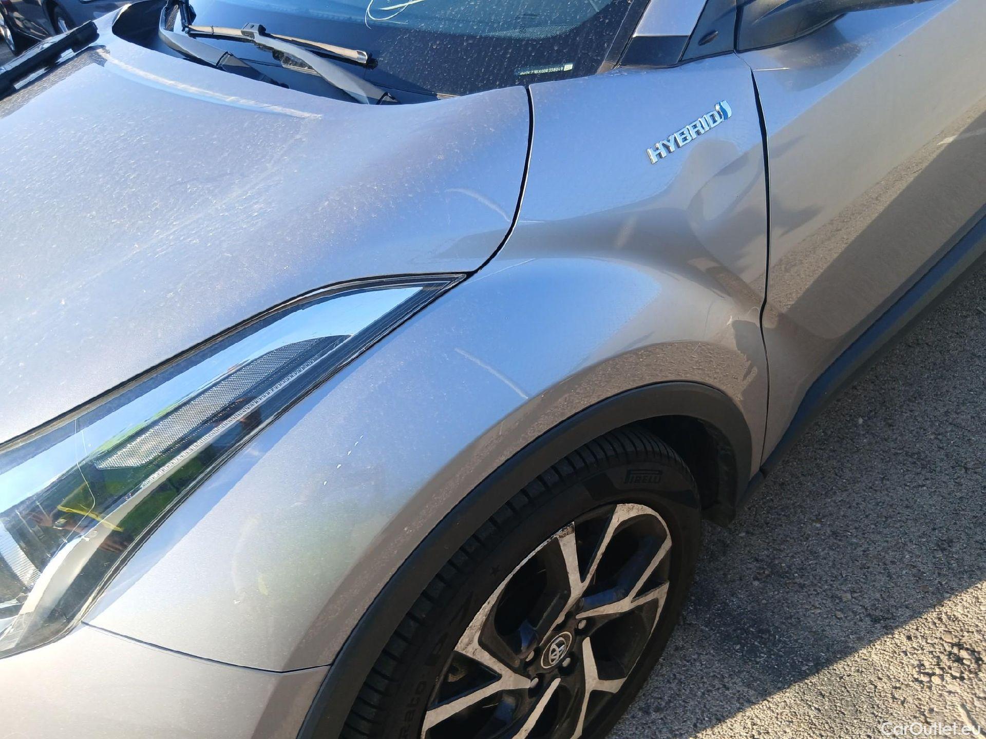  Toyota  C-HR TOYOTA  / 2016 / 5P / todoterreno 1.8 125H Advance (CX) #7