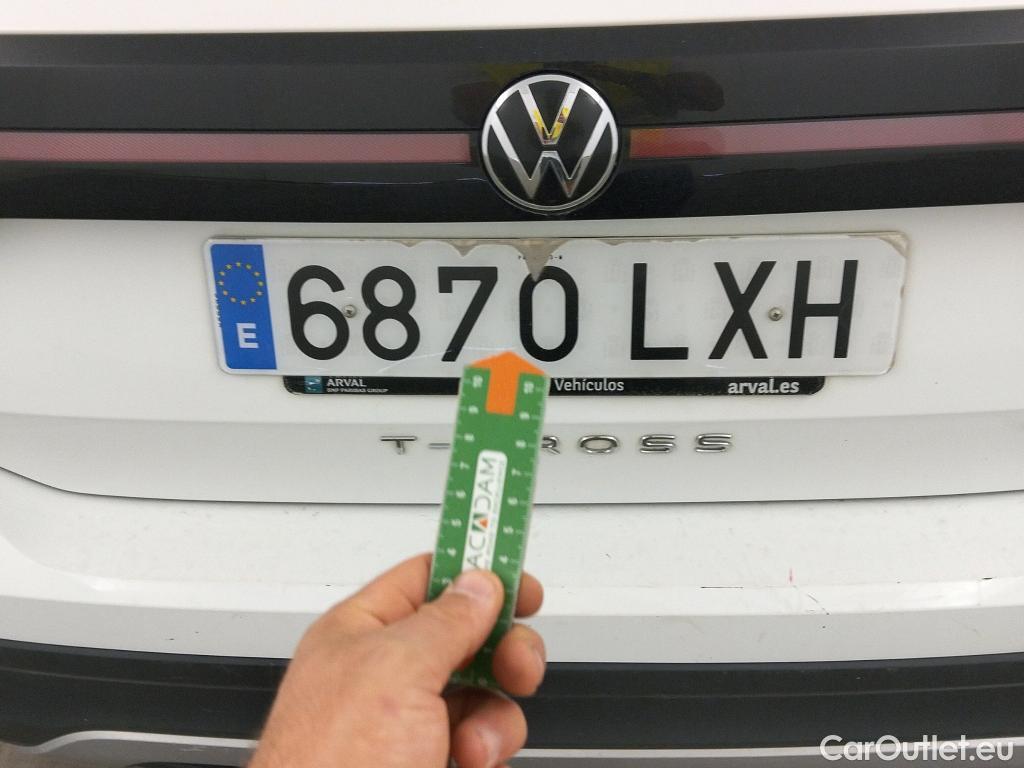  Volkswagen  T-CROSS VOLKSWAGEN  / 2018 / 5P / todoterreno Edition 1.0 TSI 70kW (95CV) #34