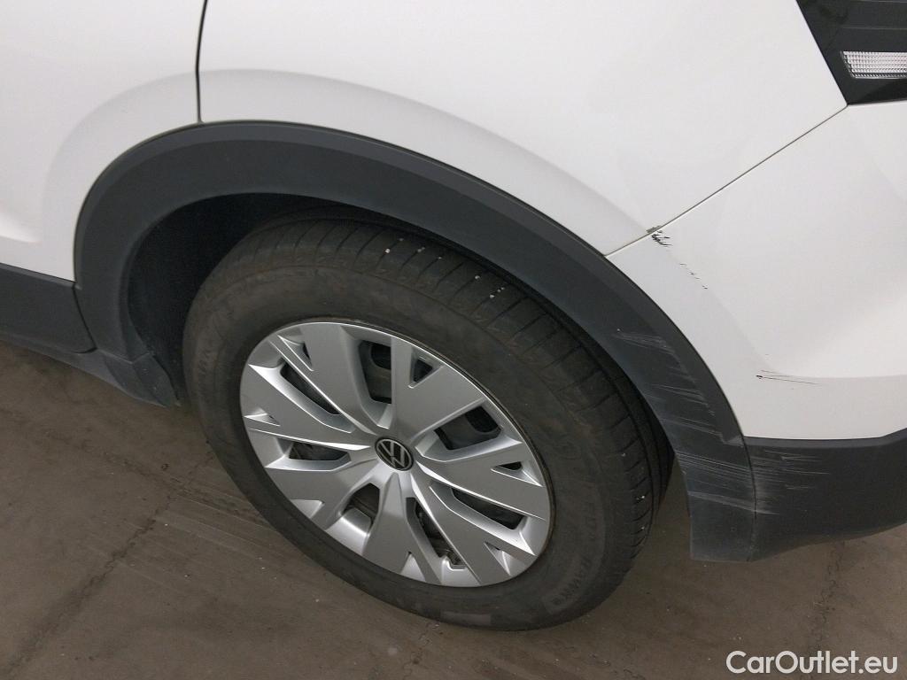  Volkswagen  T-CROSS VOLKSWAGEN  / 2018 / 5P / todoterreno Edition 1.0 TSI 70kW (95CV) #40