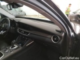  Alfa Romeo   STELVIO ALFA ROMEO / 2017 / 5P / SUV 2.2 TURBO DIESEL 190CV TI AT8 Q4 #70