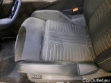  Peugeot  3008 PEUGEOT  / 2023 / 5P / SUV HYBRID 136 GT E-DCS 6 #12