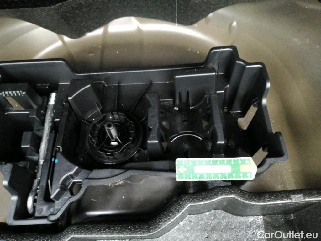  Peugeot  2008  GT 1.5 HDi 130CV BVA8 E6d #30