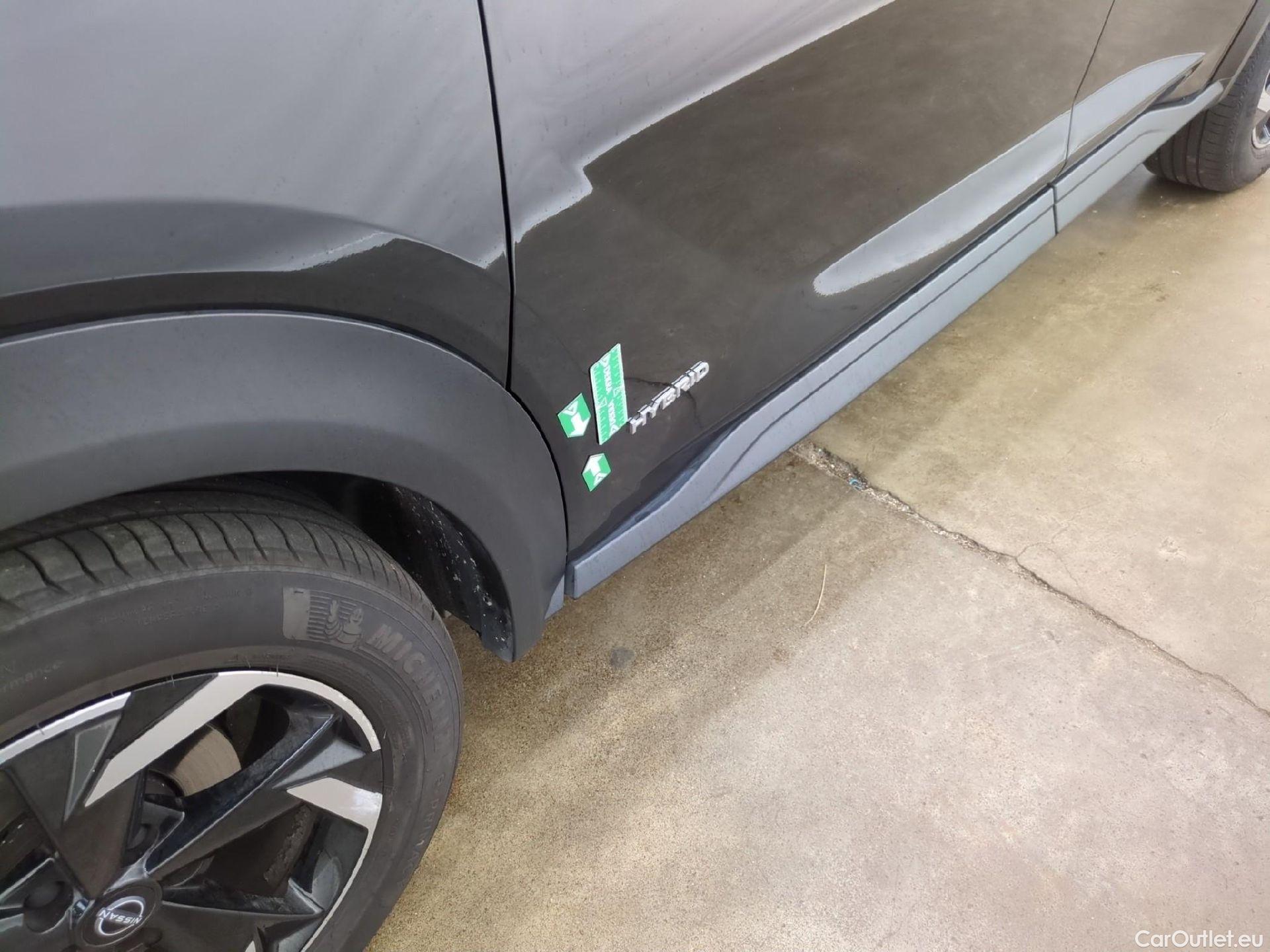  Nissan  Juke NISSAN  / 2019 / 5P / Crossover Hybrid 145 Business+ #43
