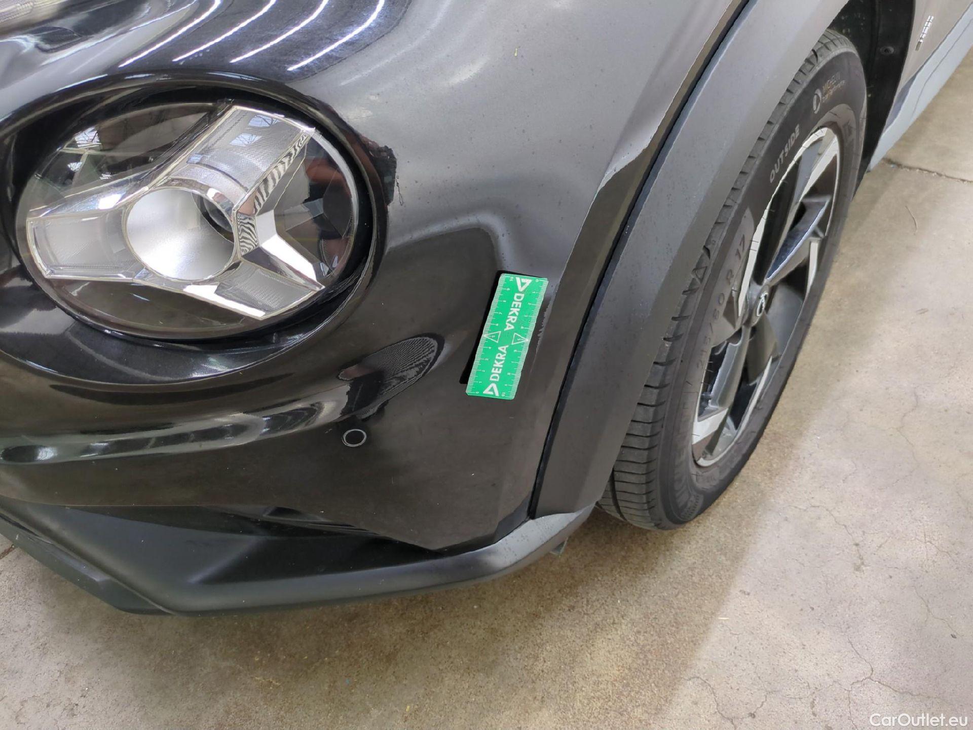  Nissan  Juke NISSAN  / 2019 / 5P / Crossover Hybrid 145 Business+ #39