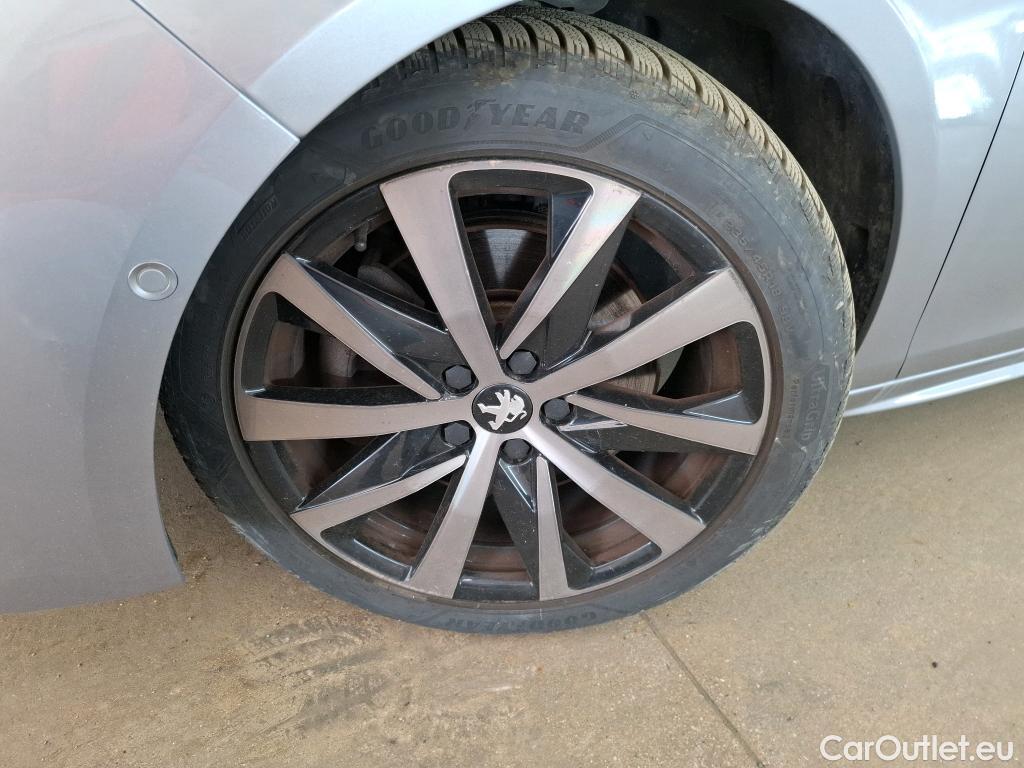  Peugeot  508 PEUGEOT  SW / 2018 / 5P / Break HYBRID 225 E-EAT8 GT LINE #3