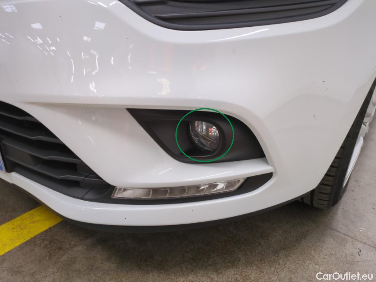  Renault  Clio  IV Business 0.9 TCe 90CV BVM5 E6 #23