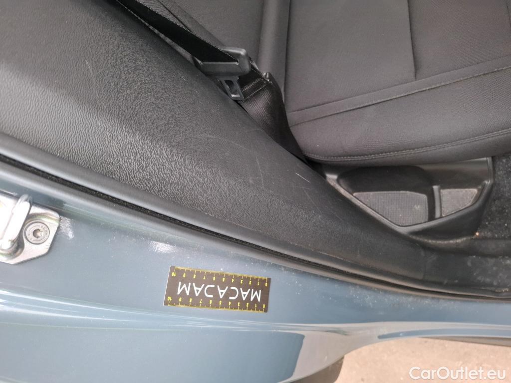  Volvo  XC 40 XC40 Momentum Plug-in Hybrid 2WD 1.5 #16