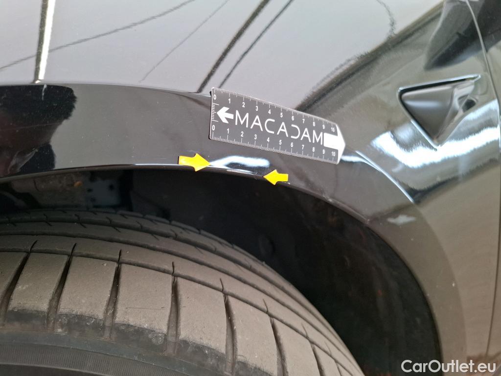  Tesla  Model 3 TESLA  / 2018 / 4P / Berline Grande Autonomie Dual Motor AWD #47
