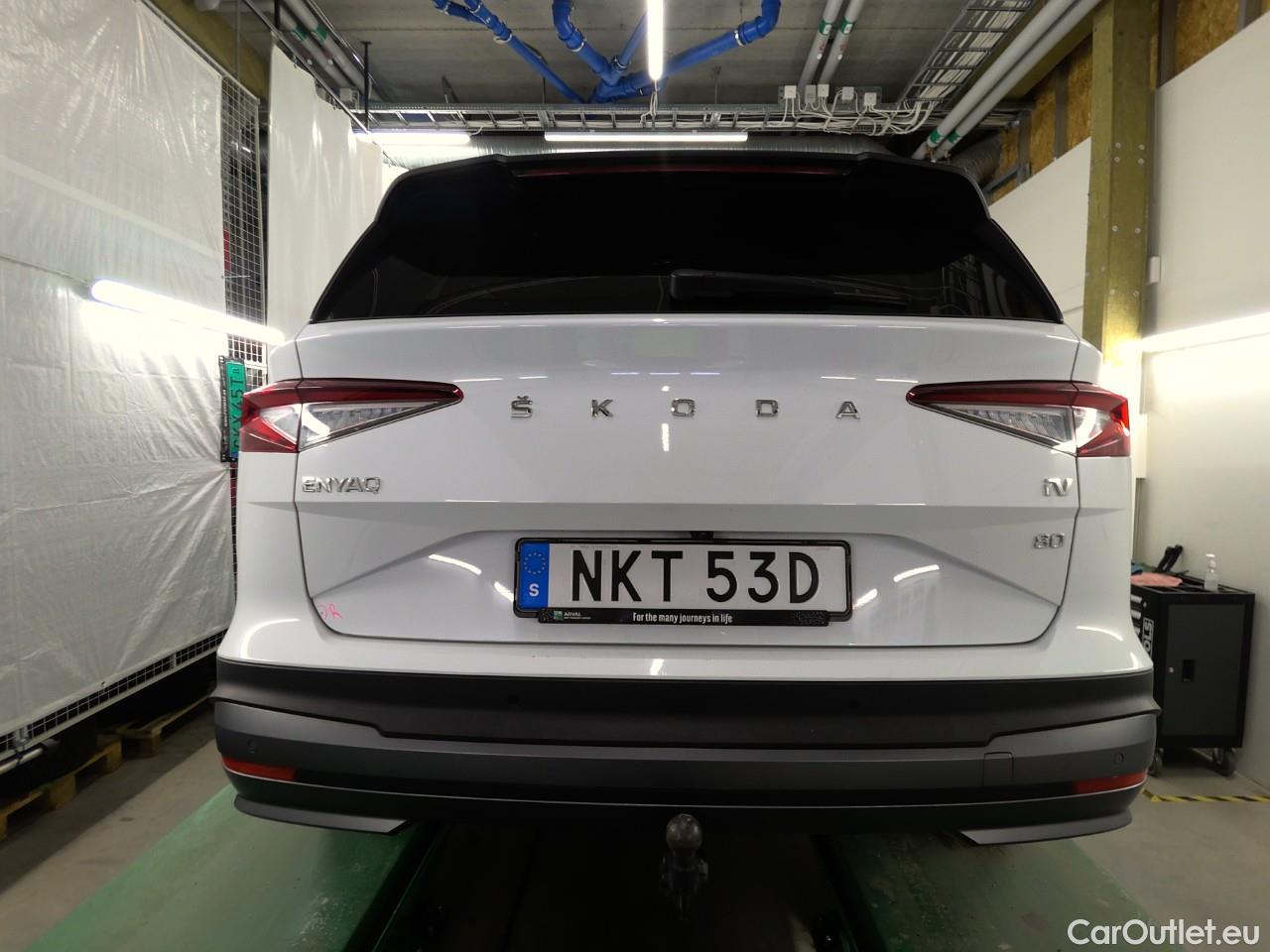  Skoda  ENYAQ  iV80 5d #8