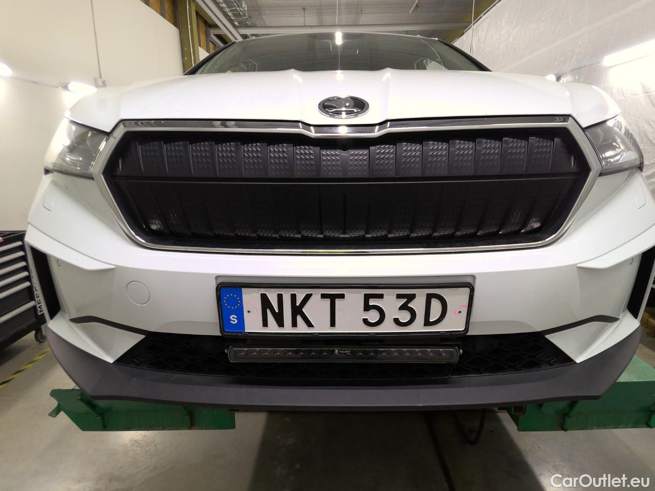  Skoda  ENYAQ  iV80 5d #3
