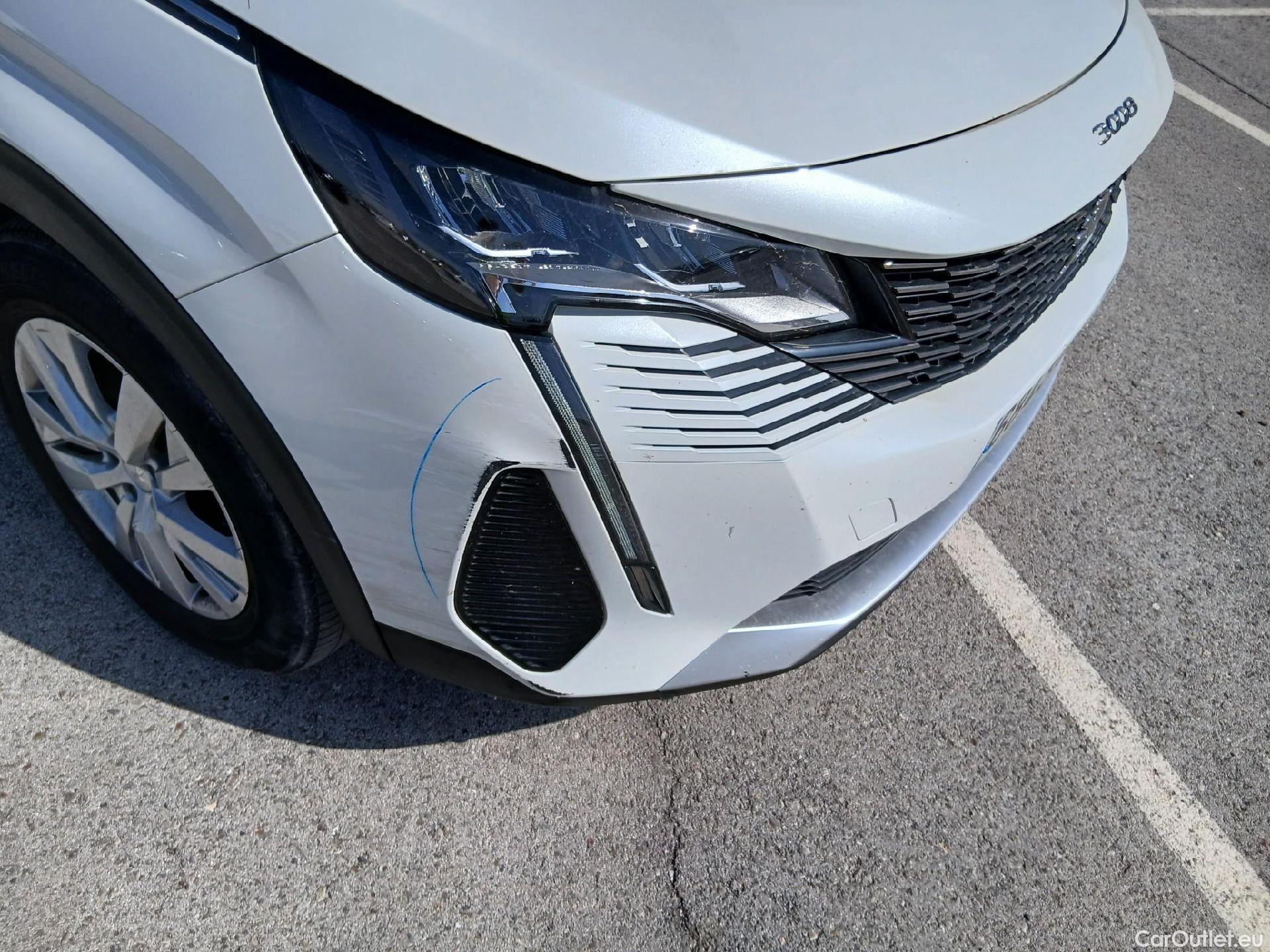  Peugeot  3008 PEUGEOT  / 2020 / 5P / todoterreno 1.5 BlueHDi 96kW S&S Active Pack EAT8 #3
