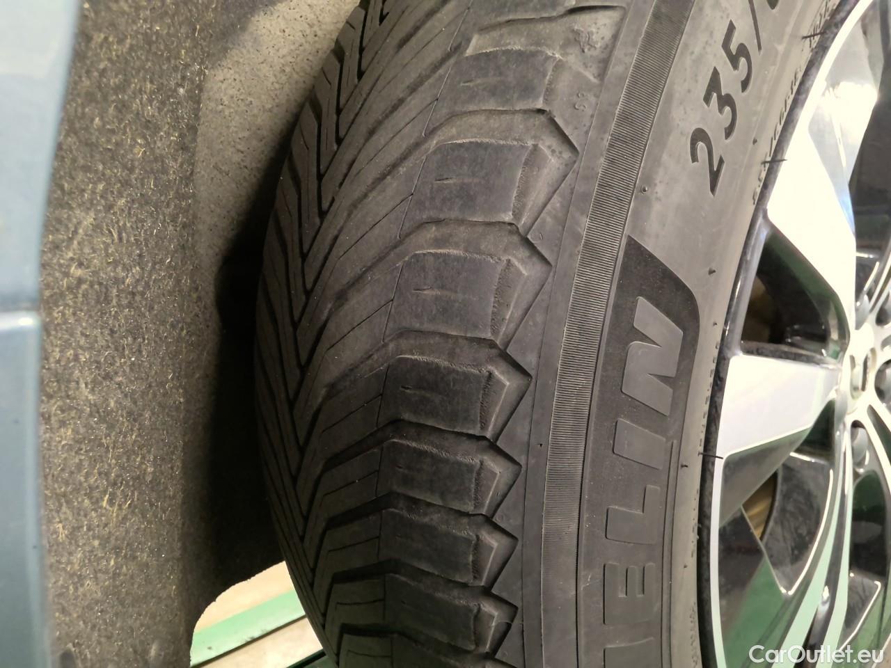  Volvo  XC60  T6 350 Co.Ed.Rec. AWD Aut #4