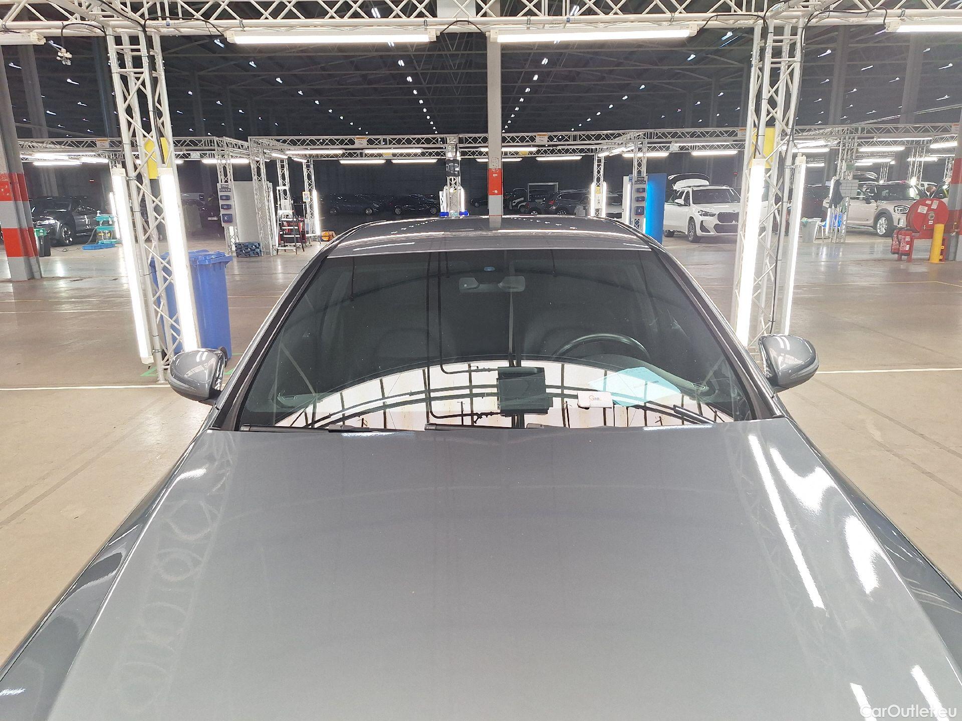  Mercedes  C-Klasse Mercedes,  FL'18, Mercedes-Benz  Berline C 180 d Business So #33