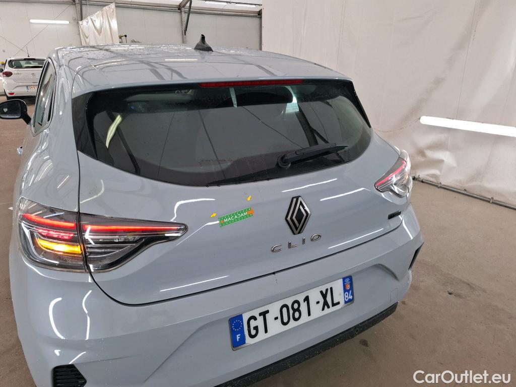  Renault  Clio RENAULT  / 2023 / 5P / Berline Evolution E-Tech full hybrid 145 #1