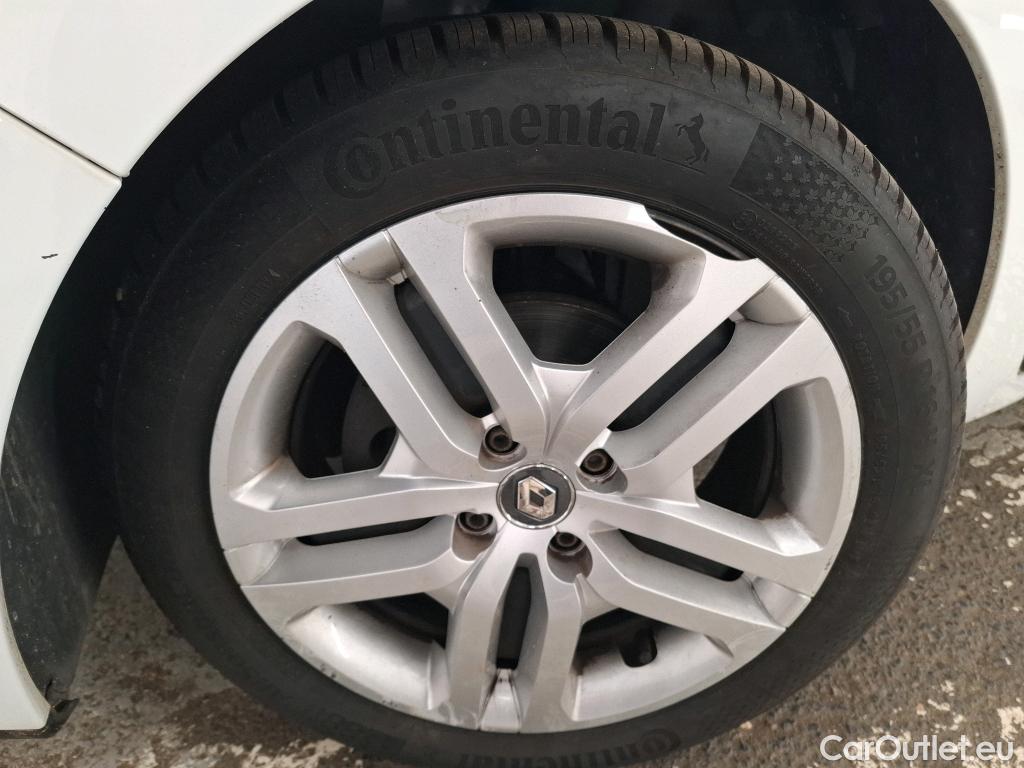  Renault  Clio  IV Business 0.9 TCe 90CV BVM5 E6 #30