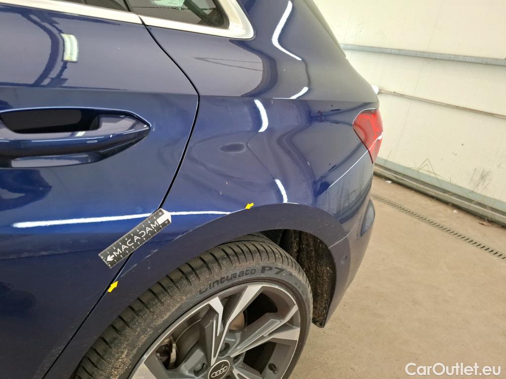  Audi  A3 AUDI  Sportback / 2020 / 5P / Berline 35 TFSI 150 MHEV S Tronic Design Luxe #44