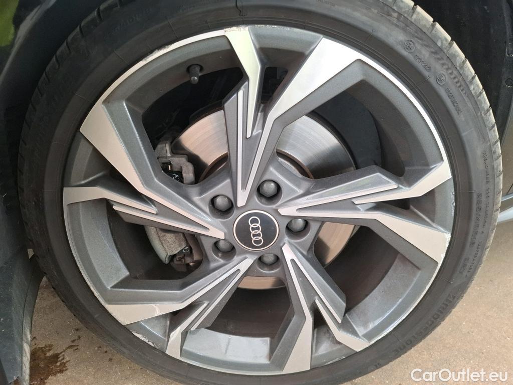  Audi  A3 AUDI  Sportback / 2020 / 5P / Berline 40 TFSI e 204 S Tronic S Line #2