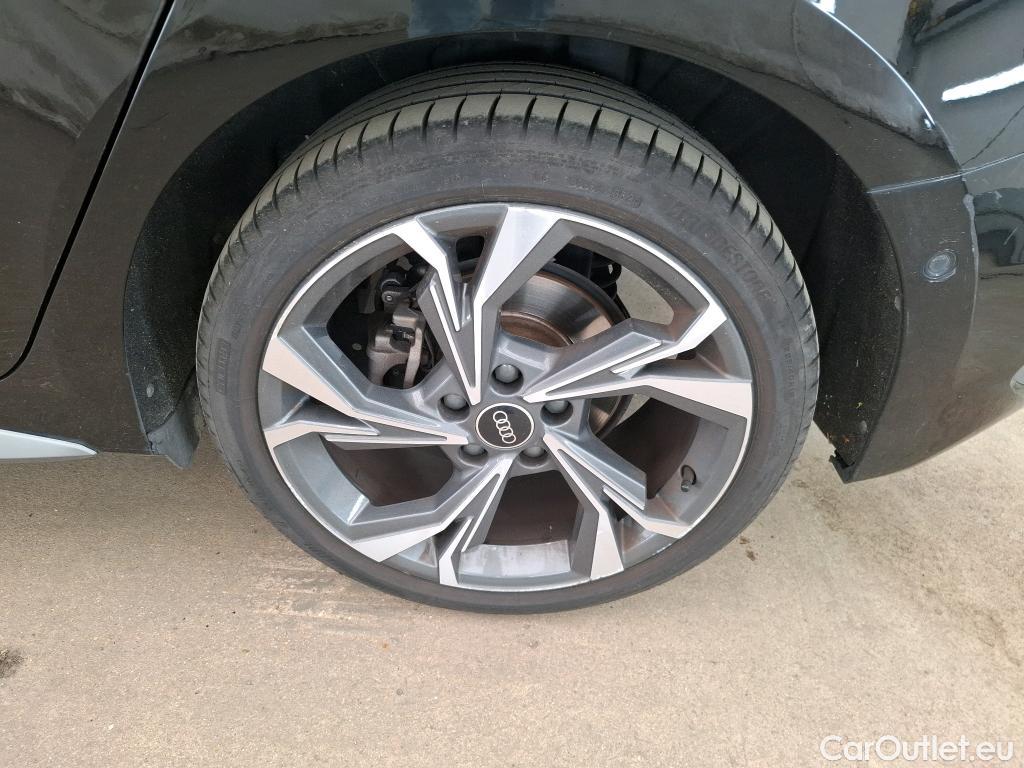  Audi  A3 AUDI  Sportback / 2020 / 5P / Berline 40 TFSI e 204 S Tronic S Line #6