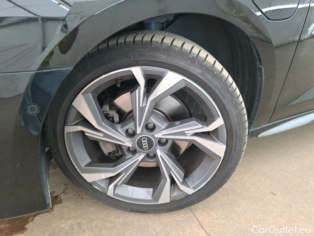  Audi  A3 AUDI  Sportback / 2020 / 5P / Berline 40 TFSI e 204 S Tronic S Line #1