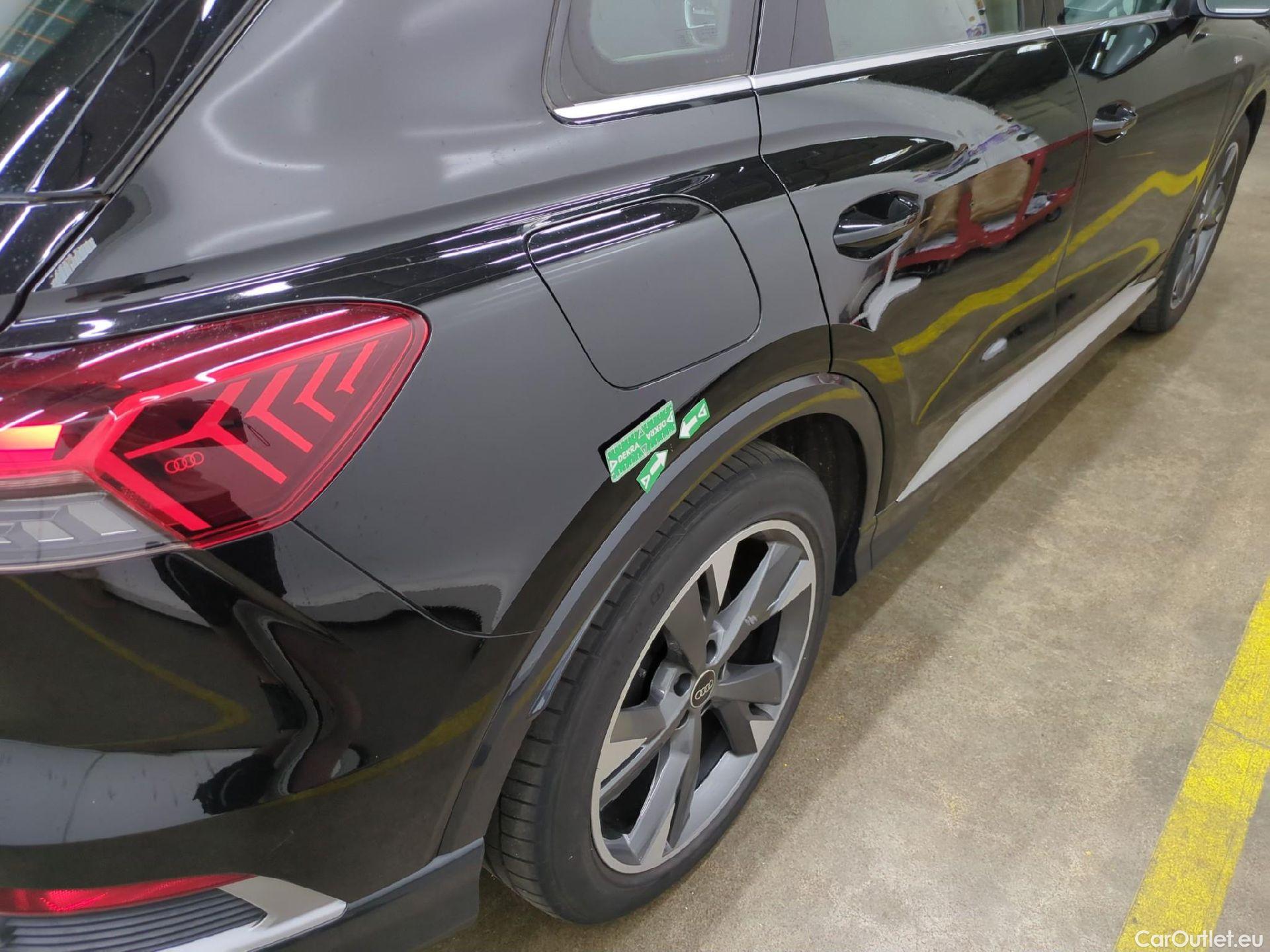  Audi  Q4 E-Tron  40 e-tron S line BVA #20