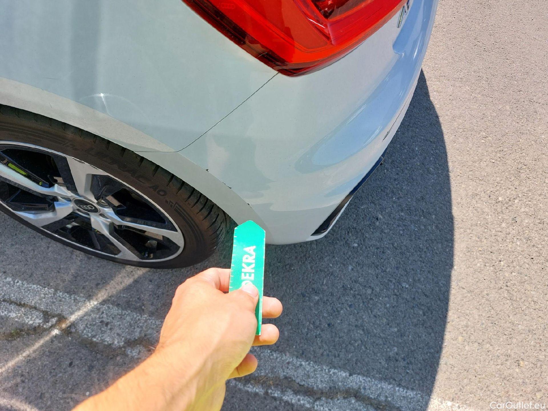  Audi  A1 Sportback AUDI A1 / 2018 / 5P / berlina con portón Sportback Adrenalin 30 TFSI 81kW S tron(SP) #18