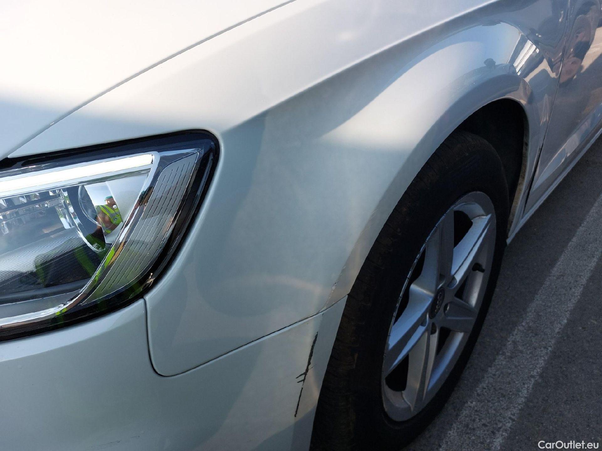  Audi  A3 AUDI  / 2016 / 5P / berlina con portón Sportback 35 TDI 110kW (150CV) S tronic #4