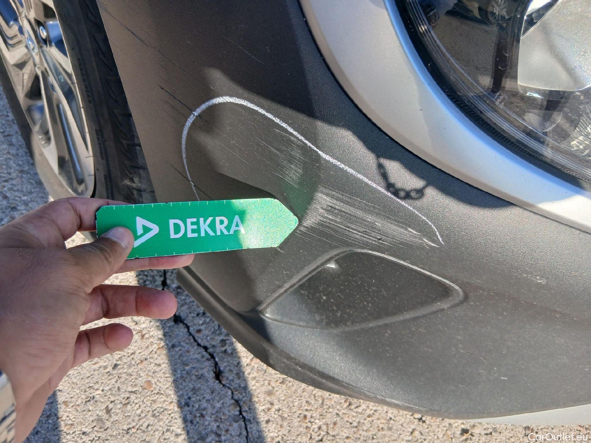  Hyundai  Konna HYUNDAI Kona / 2020 / 5P / todoterreno 1.6 GDI HEV Maxx DCT #2
